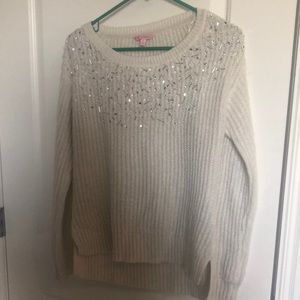 Off-white sweater with sequins